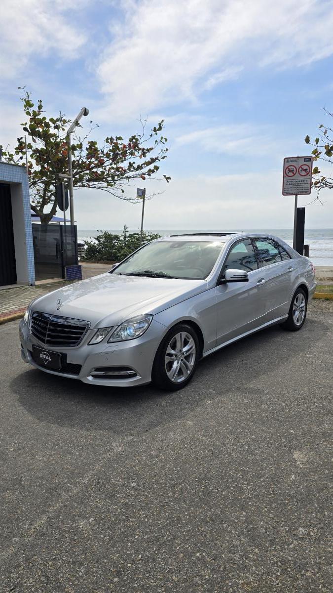E350 - Foto #2 do anúncio à venda de Carro clássico