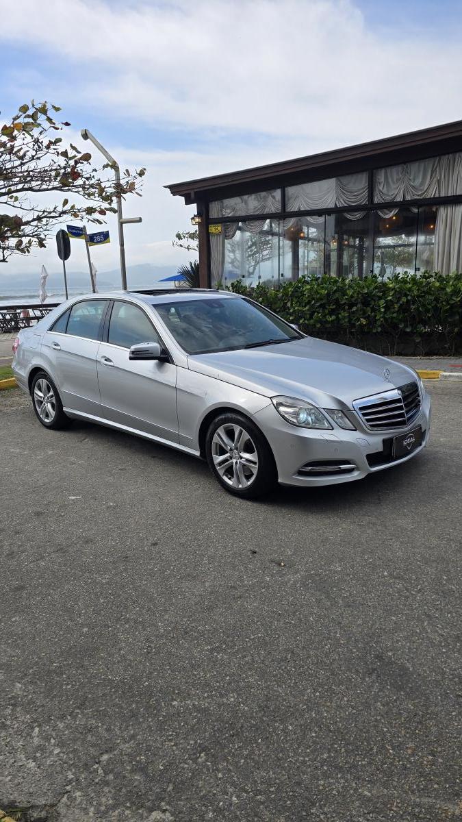 E350 - Foto #3 do anúncio à venda de Carro clássico