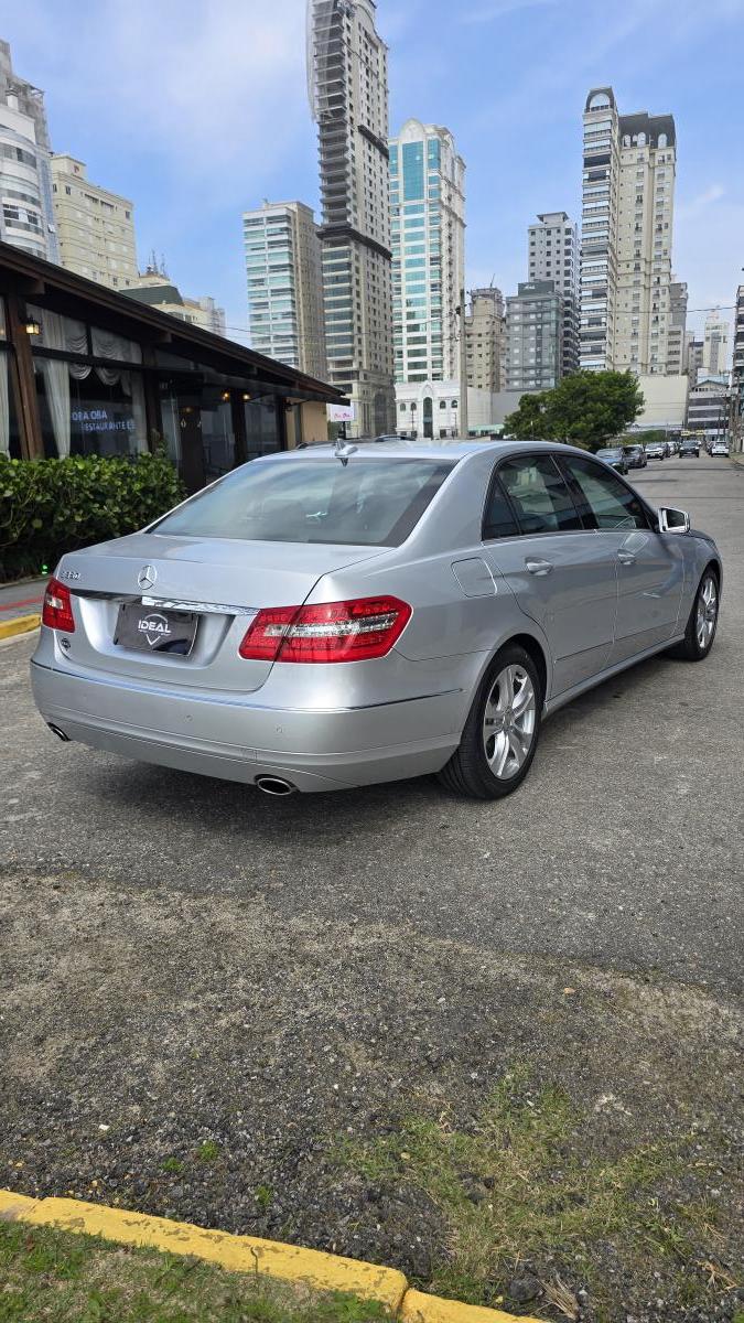 E350 - Foto #8 do anúncio à venda de Carro clássico