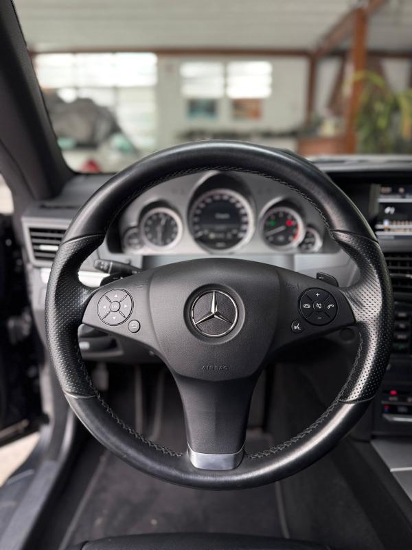 E350 - Foto #4 do anúncio à venda de Carro clássico