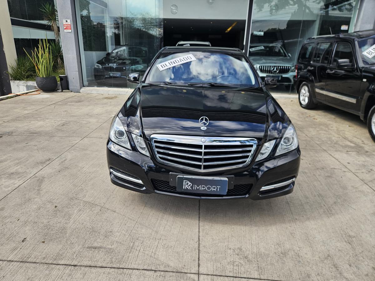 E350 - Foto #4 do anúncio à venda de Carro clássico