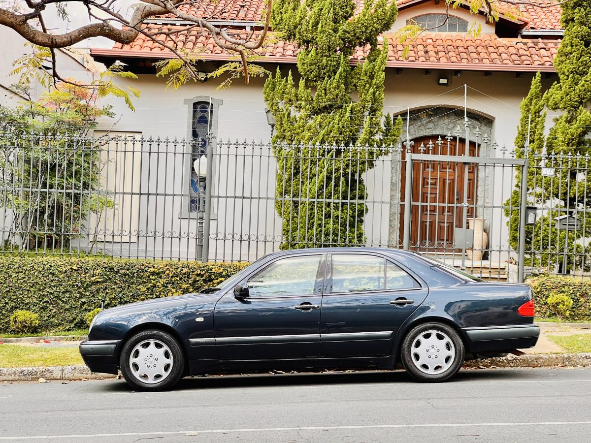 E430 - Foto #12 do anúncio à venda de Carro clássico