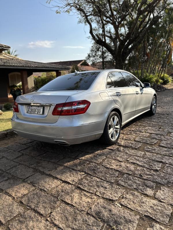 E500 - Foto #11 do anúncio à venda de Carro clássico