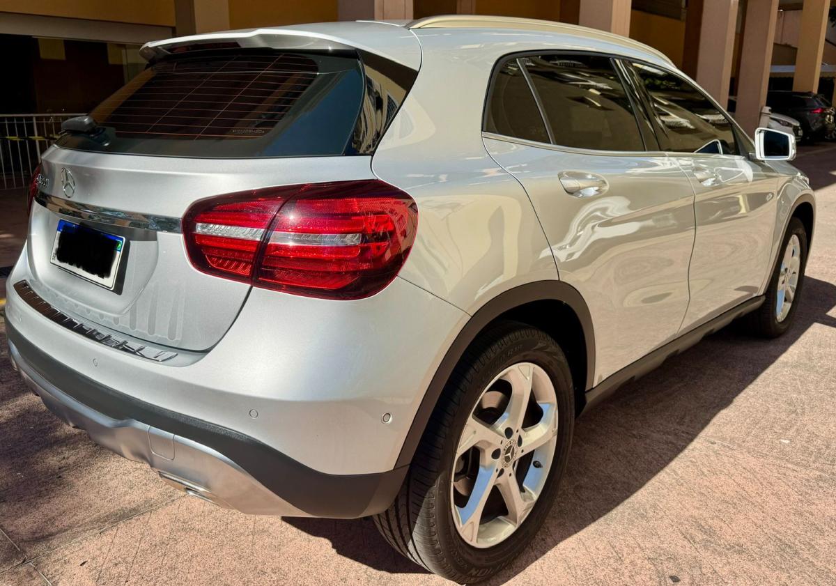 GLA - Foto #16 do anúncio à venda de Carro clássico