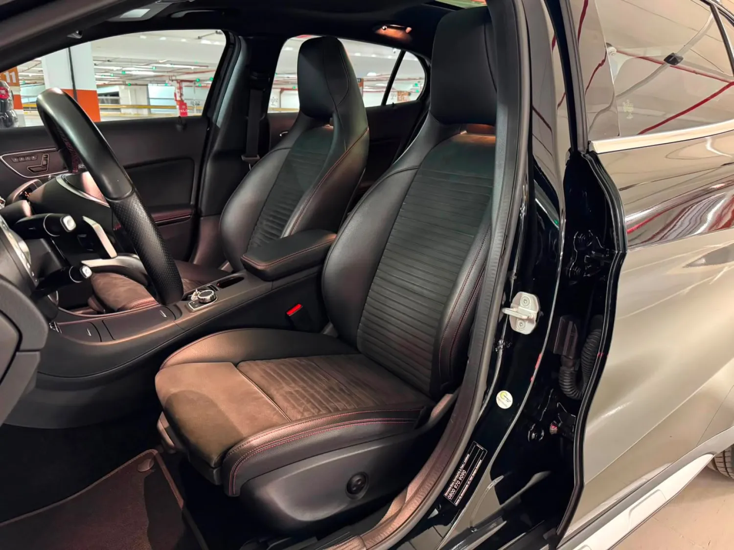 avv-mercedes-benz-gla-venda-29ef9ae-imagem-013