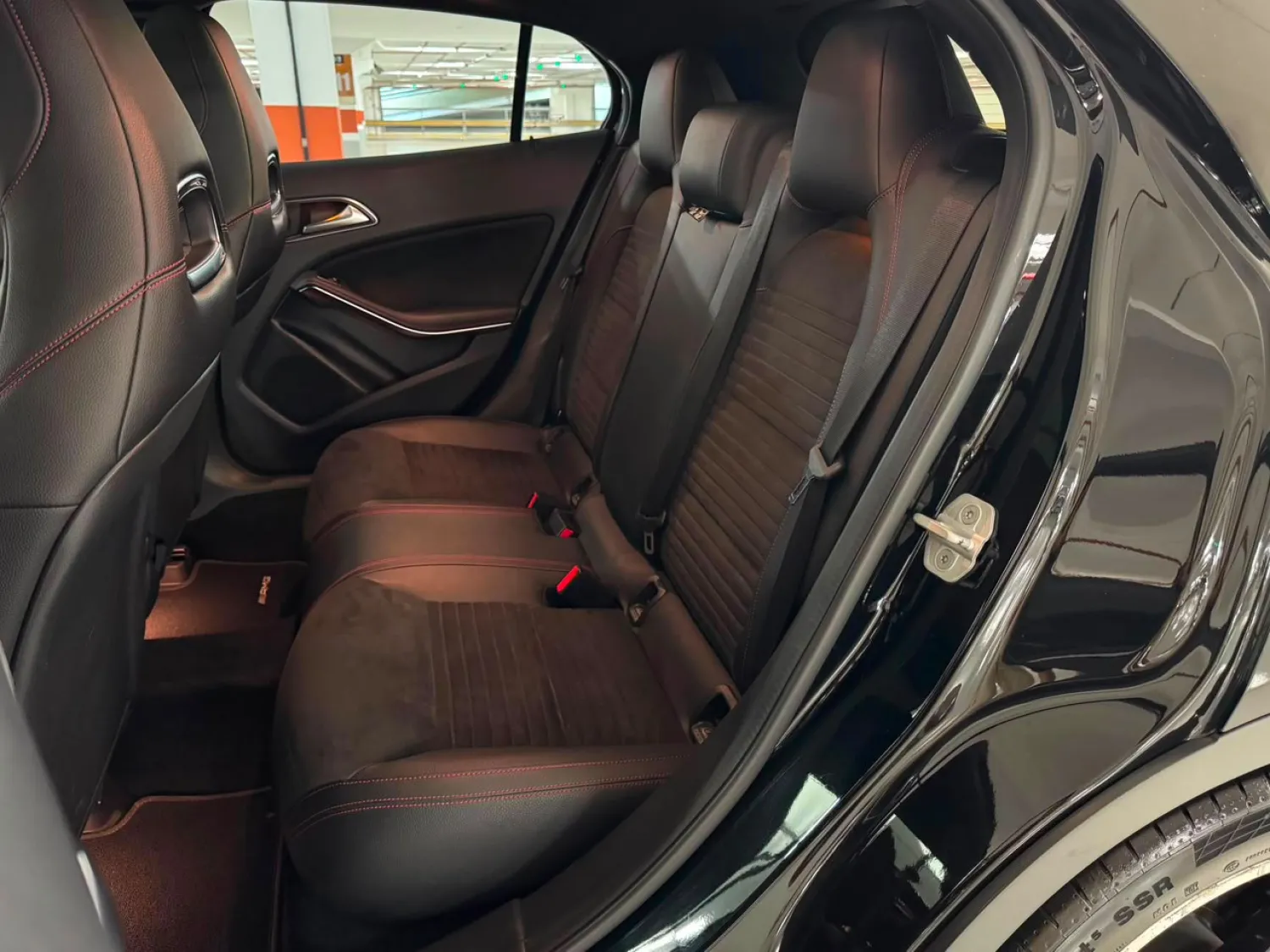 avv-mercedes-benz-gla-venda-29ef9ae-imagem-014