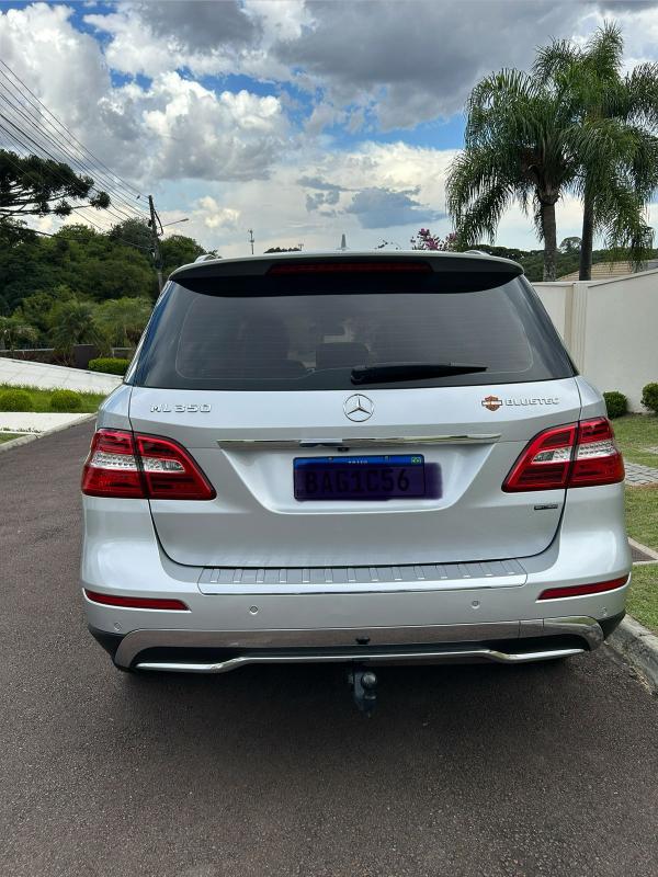 ML 350 - Foto #11 do anúncio à venda de Carro clássico