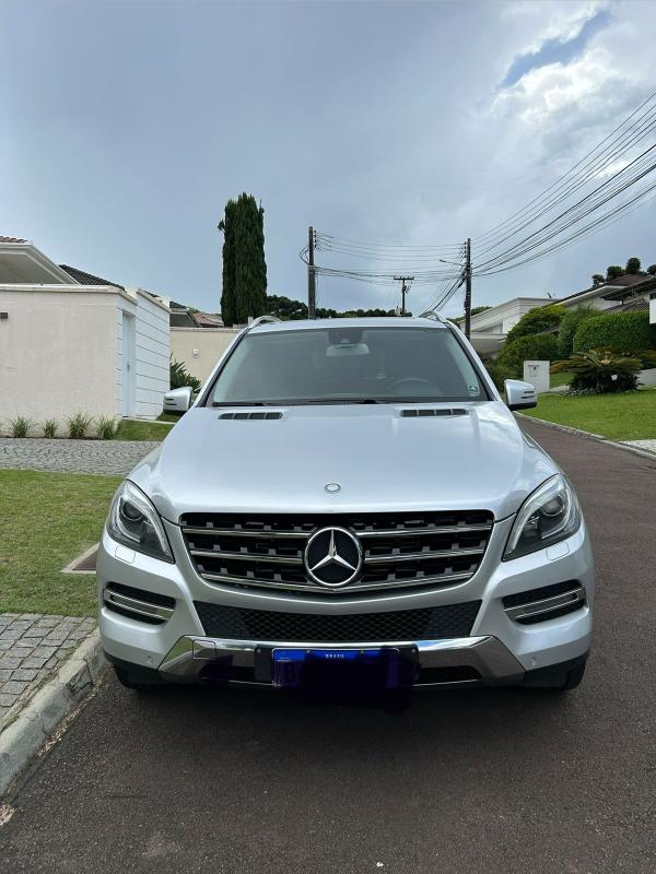 ML 350 - Foto #13 do anúncio à venda de Carro clássico