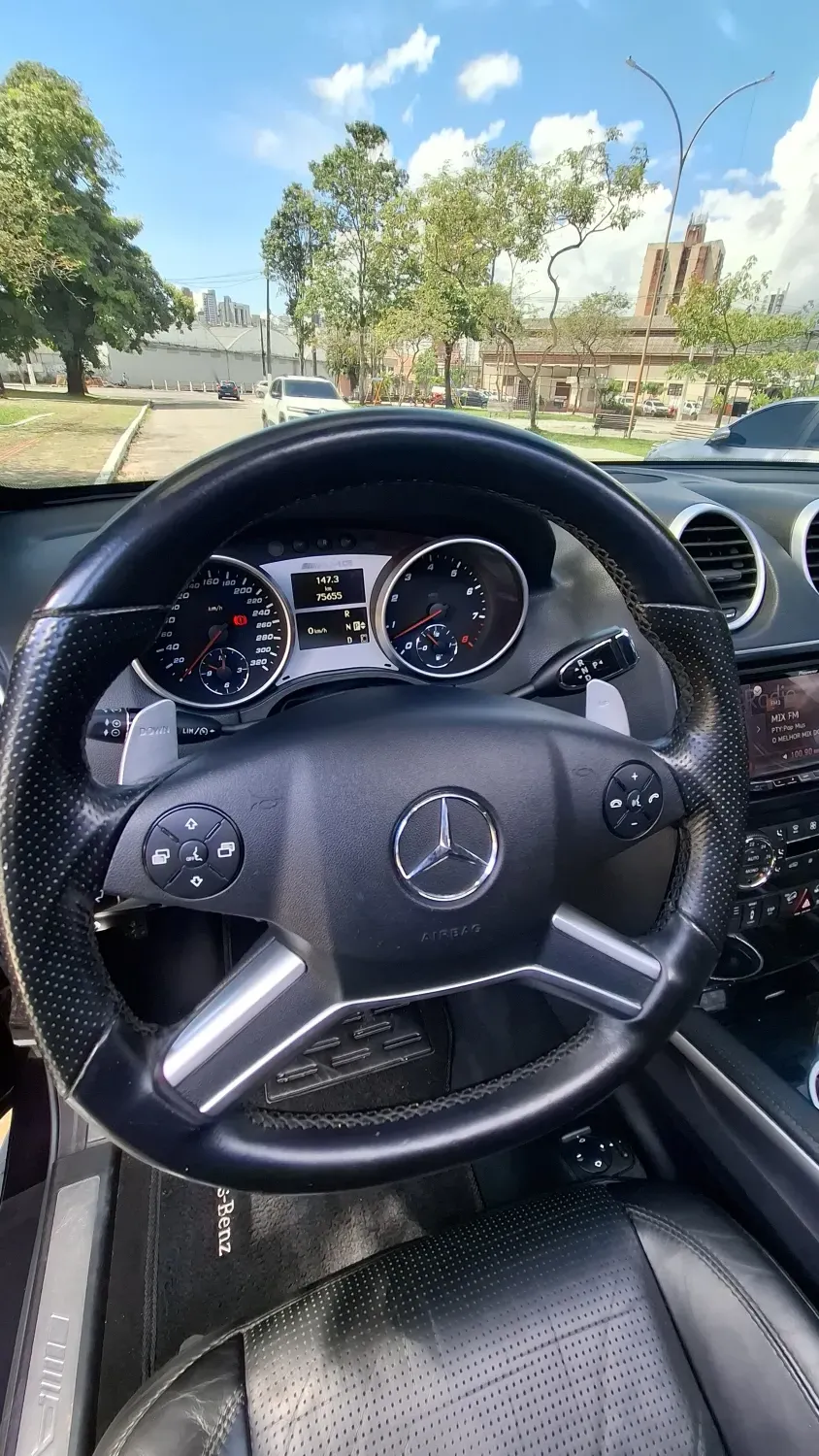 ML 63 AMG - Foto #11 do anúncio à venda de Carro clássico