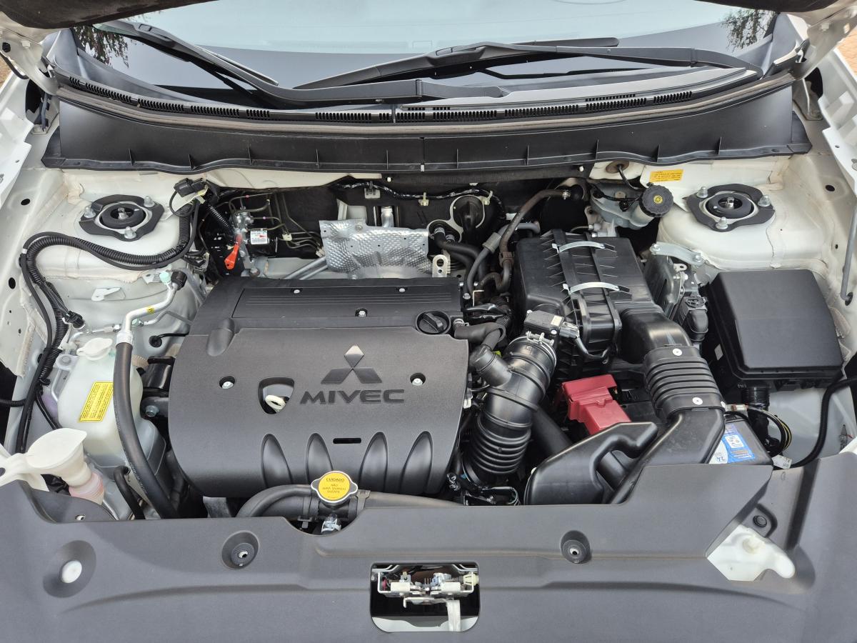 avv-mitsubishi-asx-4x4-awd-venda-lebuia1-imagem-010