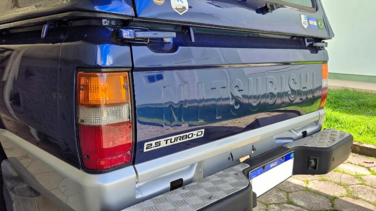 L200 - Foto #16 do anúncio à venda de Carro clássico