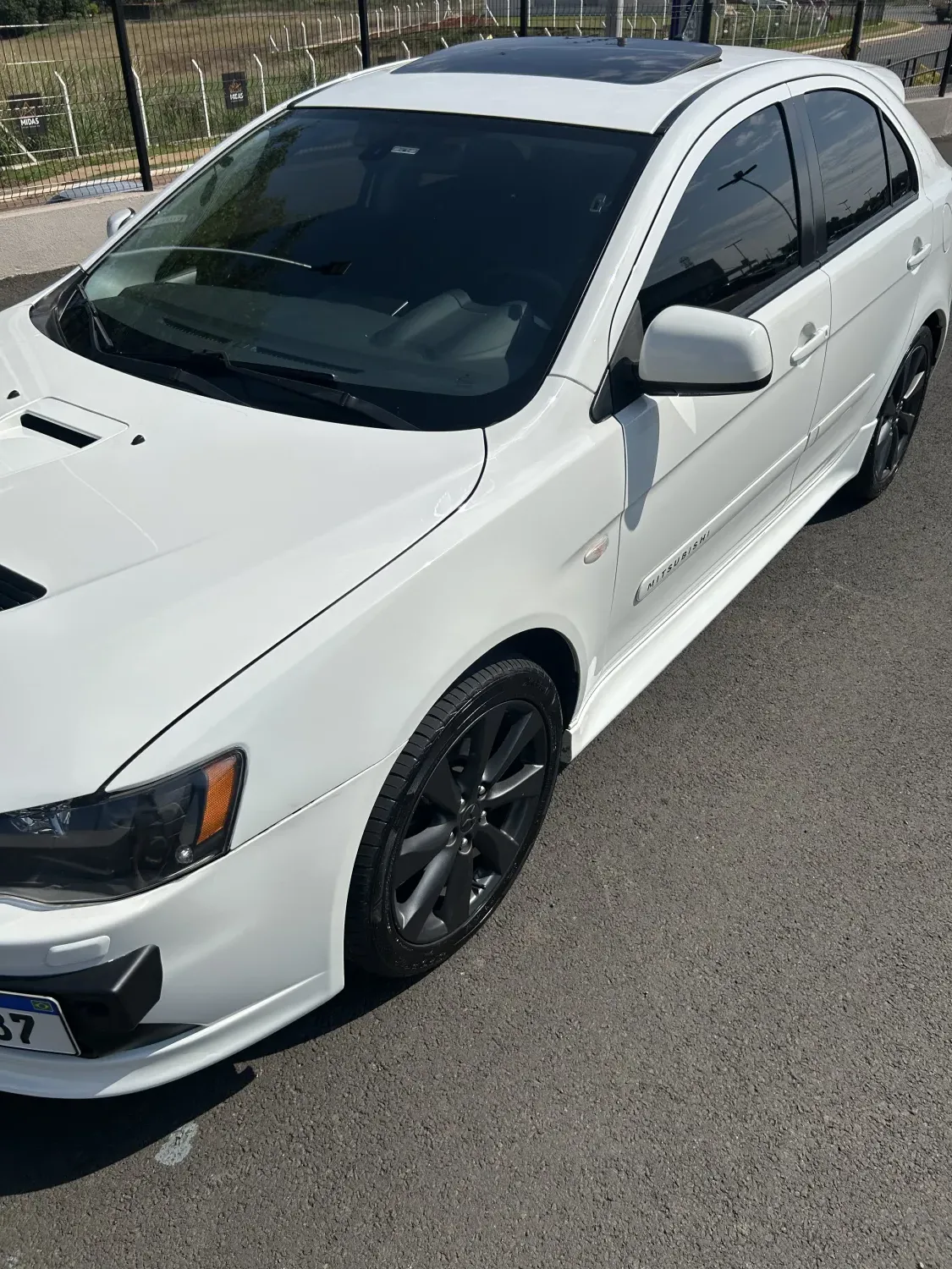 avv-mitsubishi-lancer-venda-726c92b-imagem-004