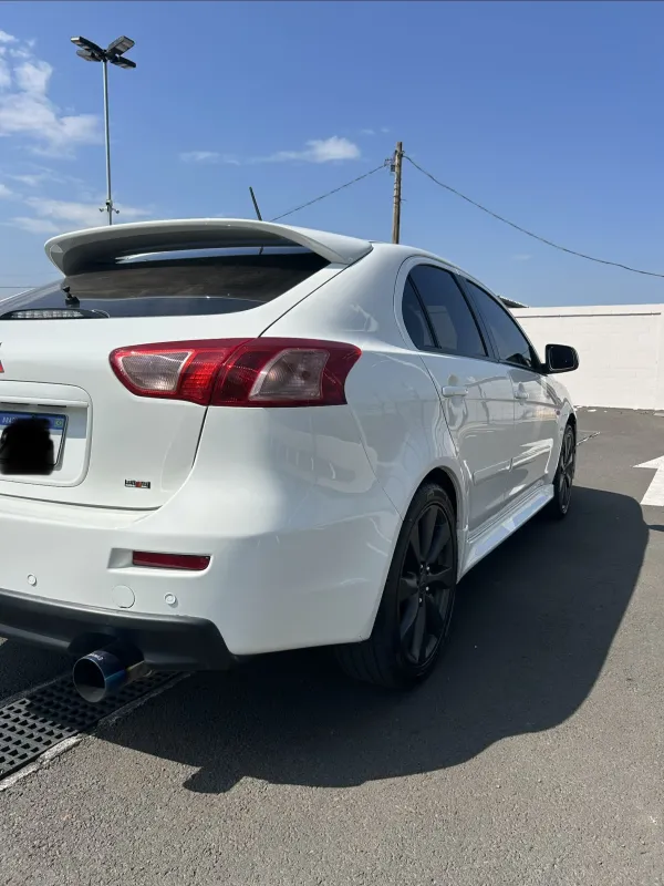 avv-mitsubishi-lancer-venda-726c92b-imagem-007