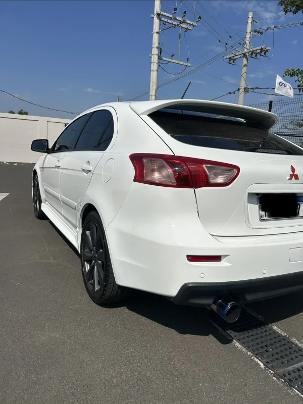 avv-mitsubishi-lancer-venda-726c92b-imagem-009