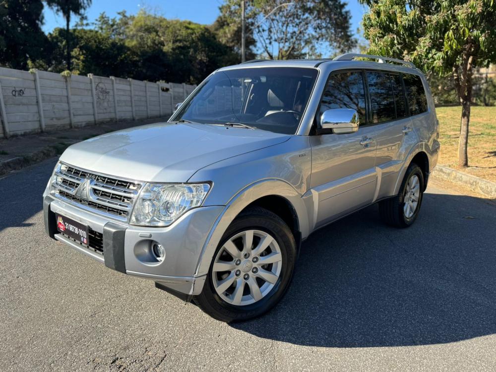 Pajero - Foto #9 do anúncio à venda de Carro clássico