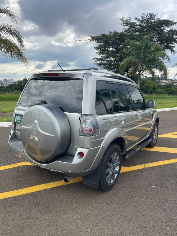 Pajero TR4 - Foto #19 do anúncio à venda de Carro clássico