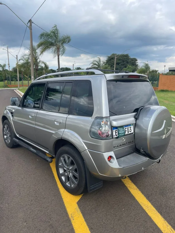 Pajero TR4 - Foto #20 do anúncio à venda de Carro clássico