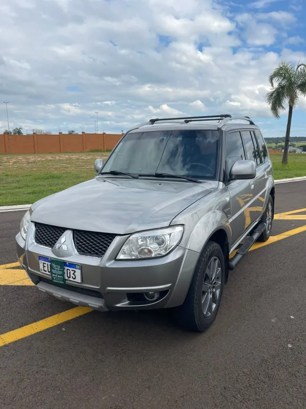 Pajero TR4 - Foto #21 do anúncio à venda de Carro clássico