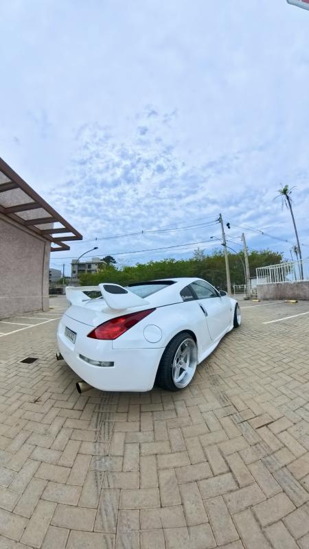 350Z - Foto #4 do anúncio à venda de Carro clássico