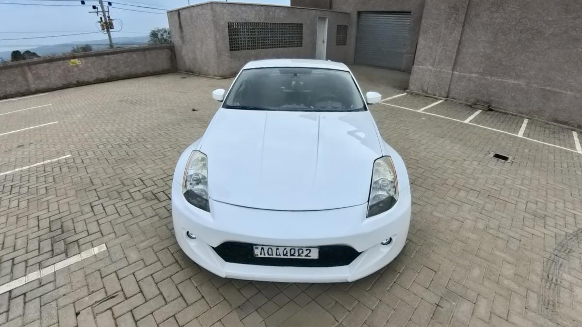 350Z - Foto #5 do anúncio à venda de Carro clássico