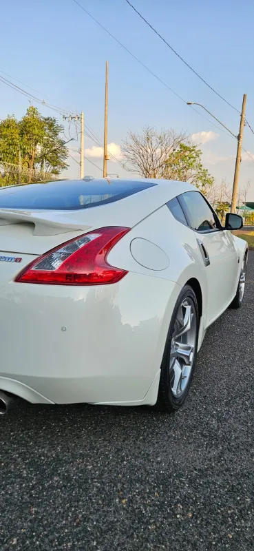 avv-nissan-370z-venda-9aec0ce-imagem-006