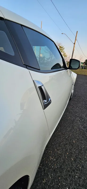 avv-nissan-370z-venda-9aec0ce-imagem-018