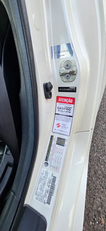 avv-nissan-370z-venda-9aec0ce-imagem-019