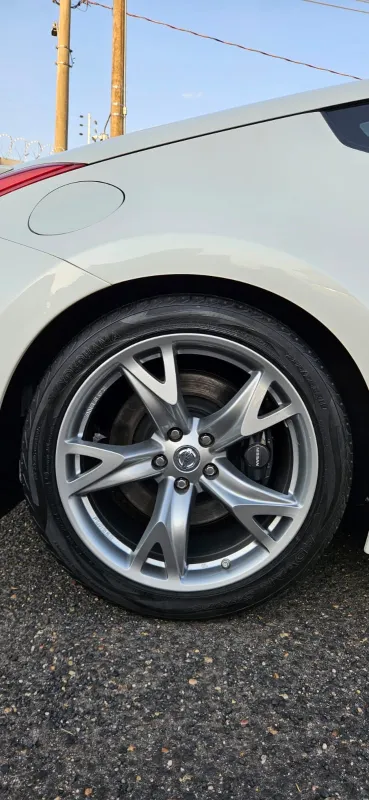 avv-nissan-370z-venda-9aec0ce-imagem-031