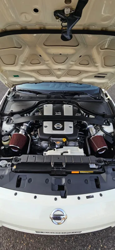 avv-nissan-370z-venda-9aec0ce-imagem-035