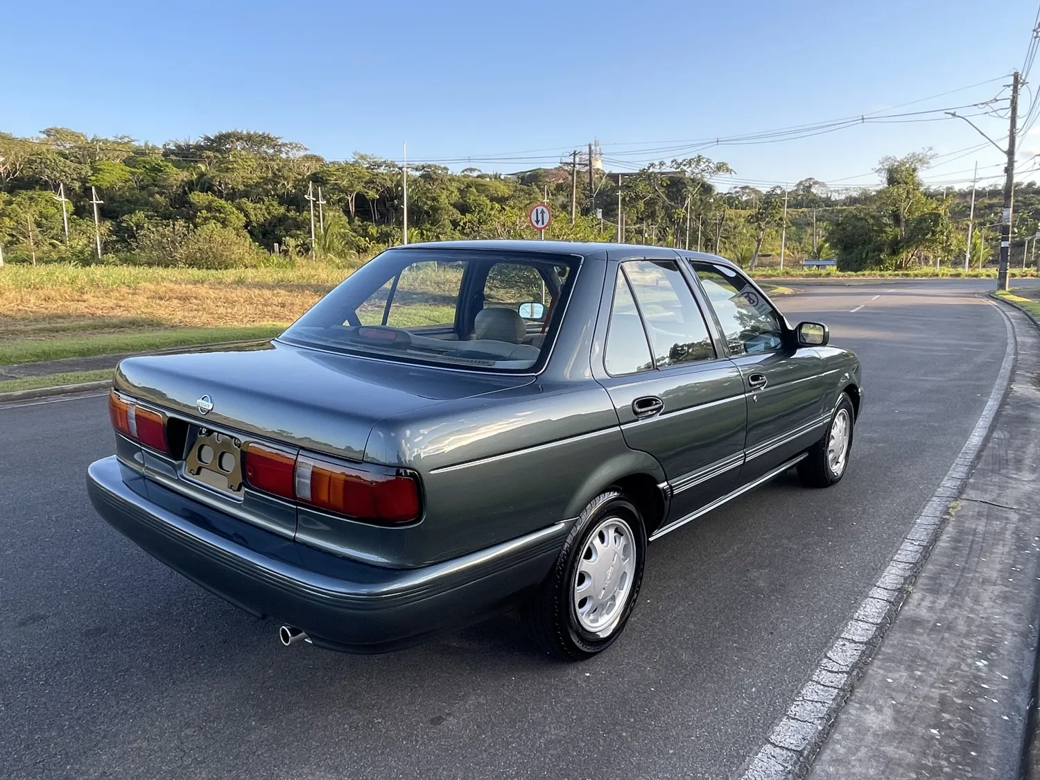 avv-nissan-sentra-venda-00f539e-imagem-003
