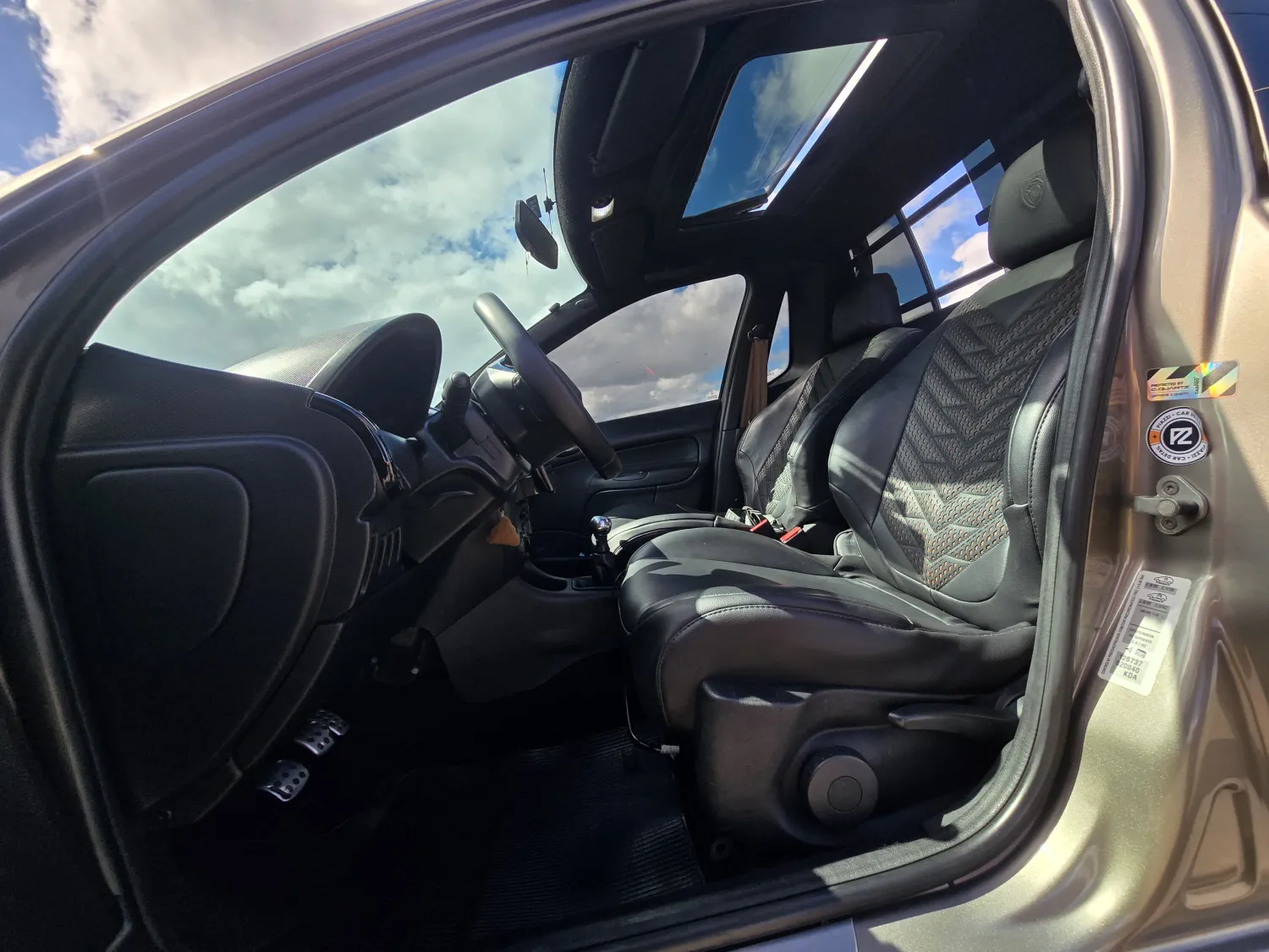 avv-peugeot-207-venda-283420d-imagem-007