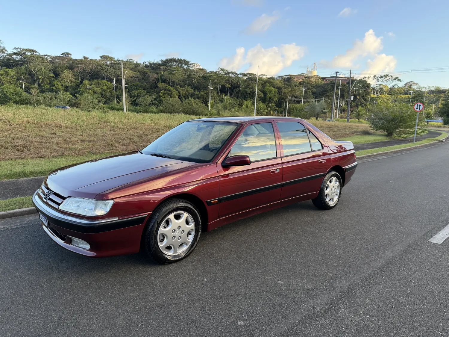 avv-peugeot-sri-venda-7052cc3-imagem-002