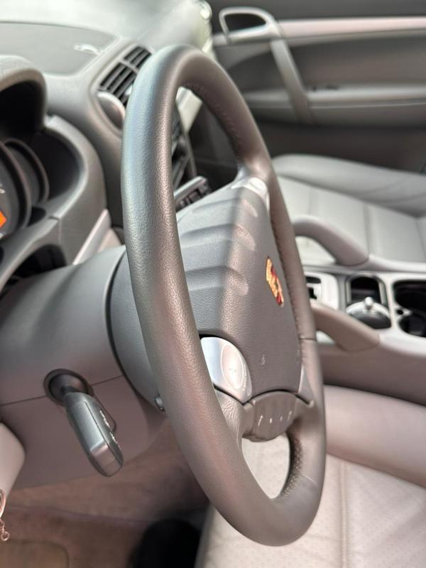 Cayenne - Foto #2 do anúncio à venda de Carro clássico