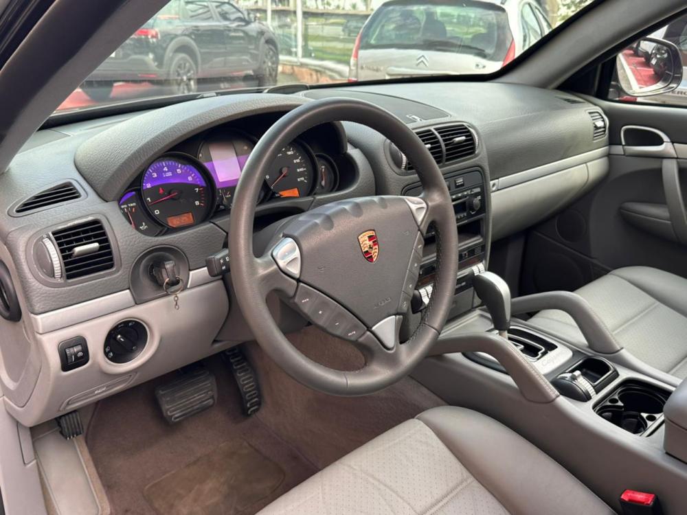 Cayenne - Foto #18 do anúncio à venda de Carro clássico