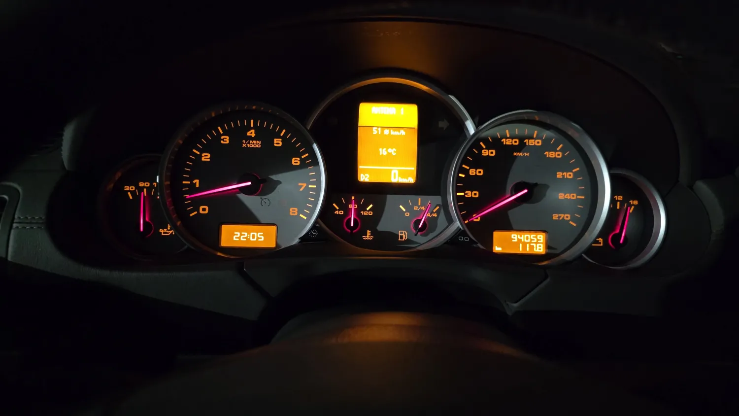 avv-porsche-cayenne-venda-8eff6a3-imagem-015