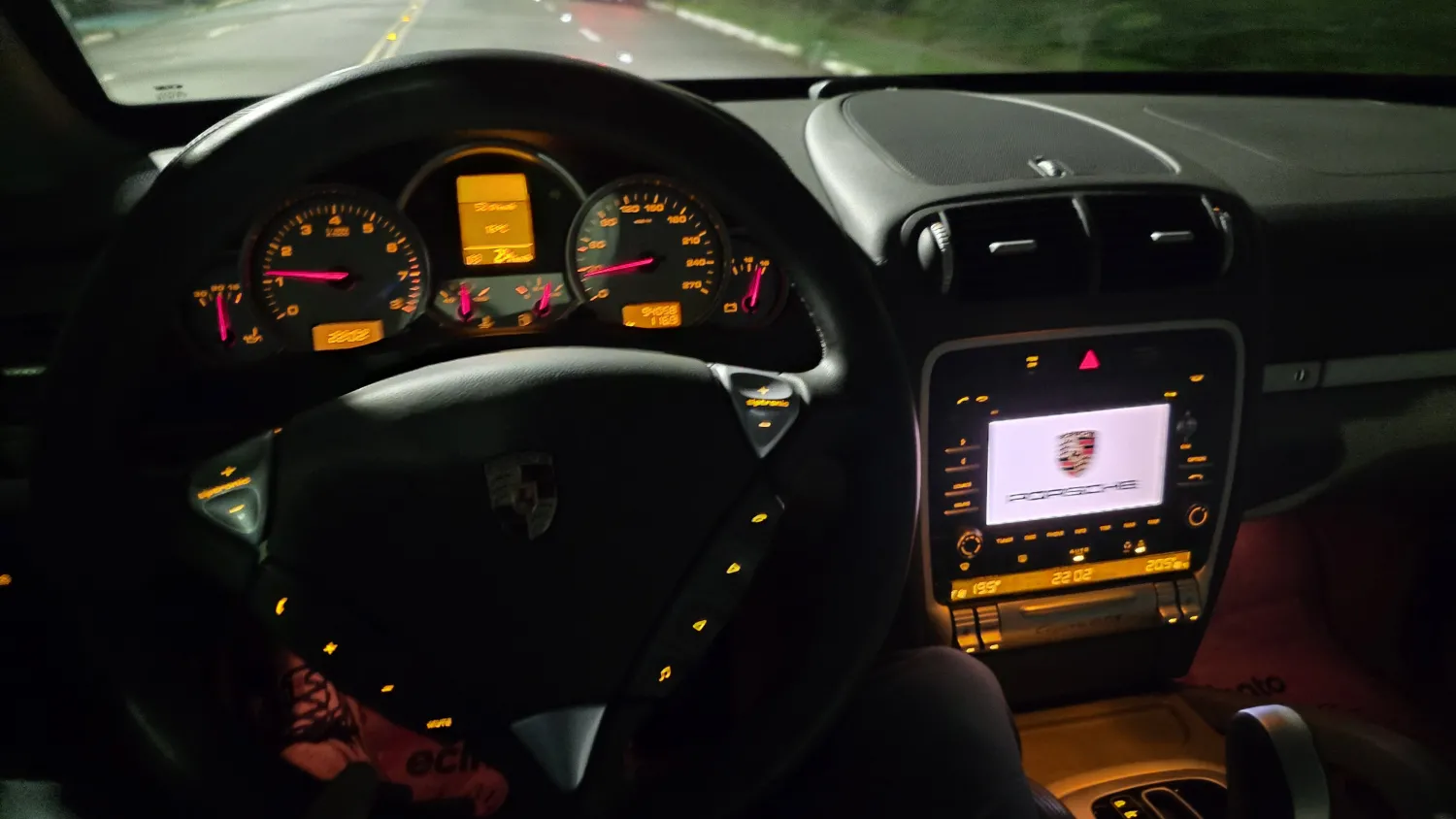 avv-porsche-cayenne-venda-8eff6a3-imagem-016