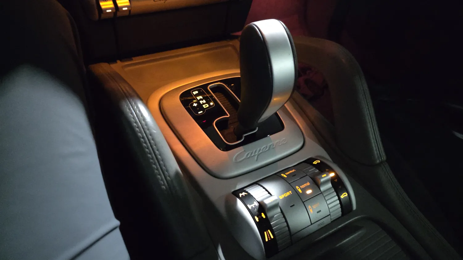 avv-porsche-cayenne-venda-8eff6a3-imagem-019