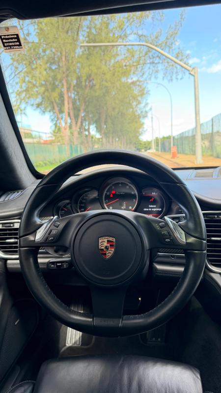 Panamera - Foto #11 do anúncio à venda de Carro clássico