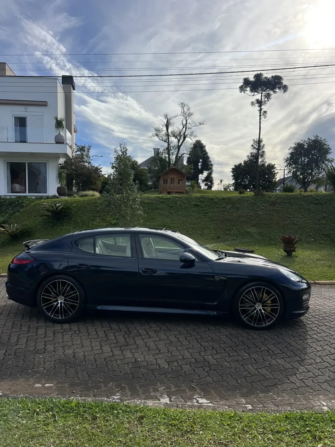 avv-porsche-panamera-venda-73b3782-imagem-004