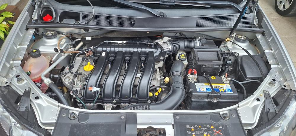Sandero RS - Foto #3 do anúncio à venda de Carro clássico
