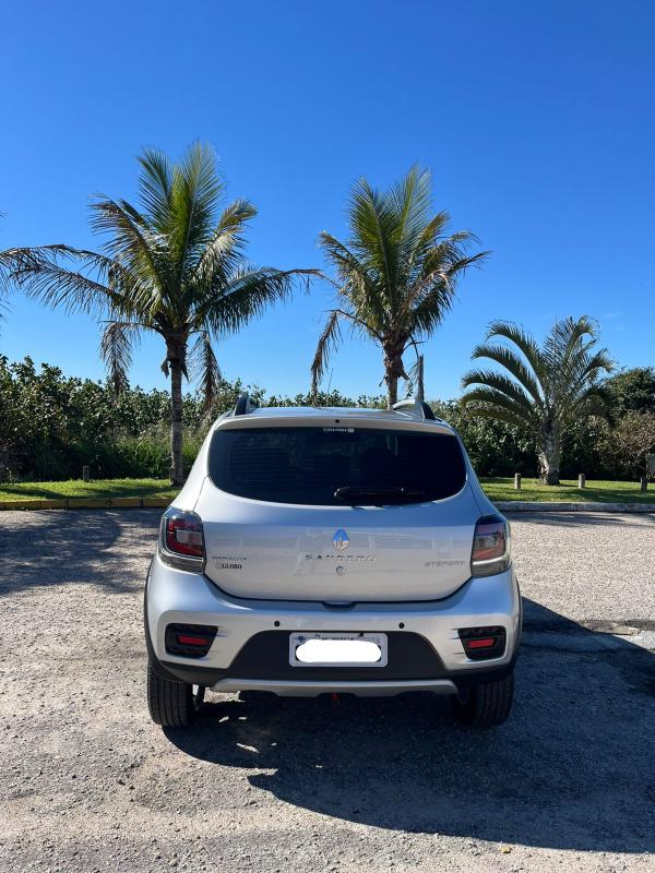 Sandero - Foto #19 do anúncio à venda de Carro clássico