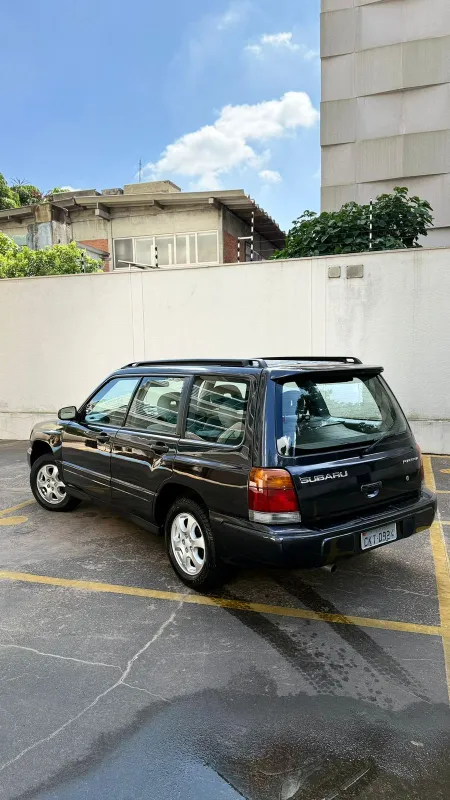 Forester - Foto #4 do anúncio à venda de Carro clássico