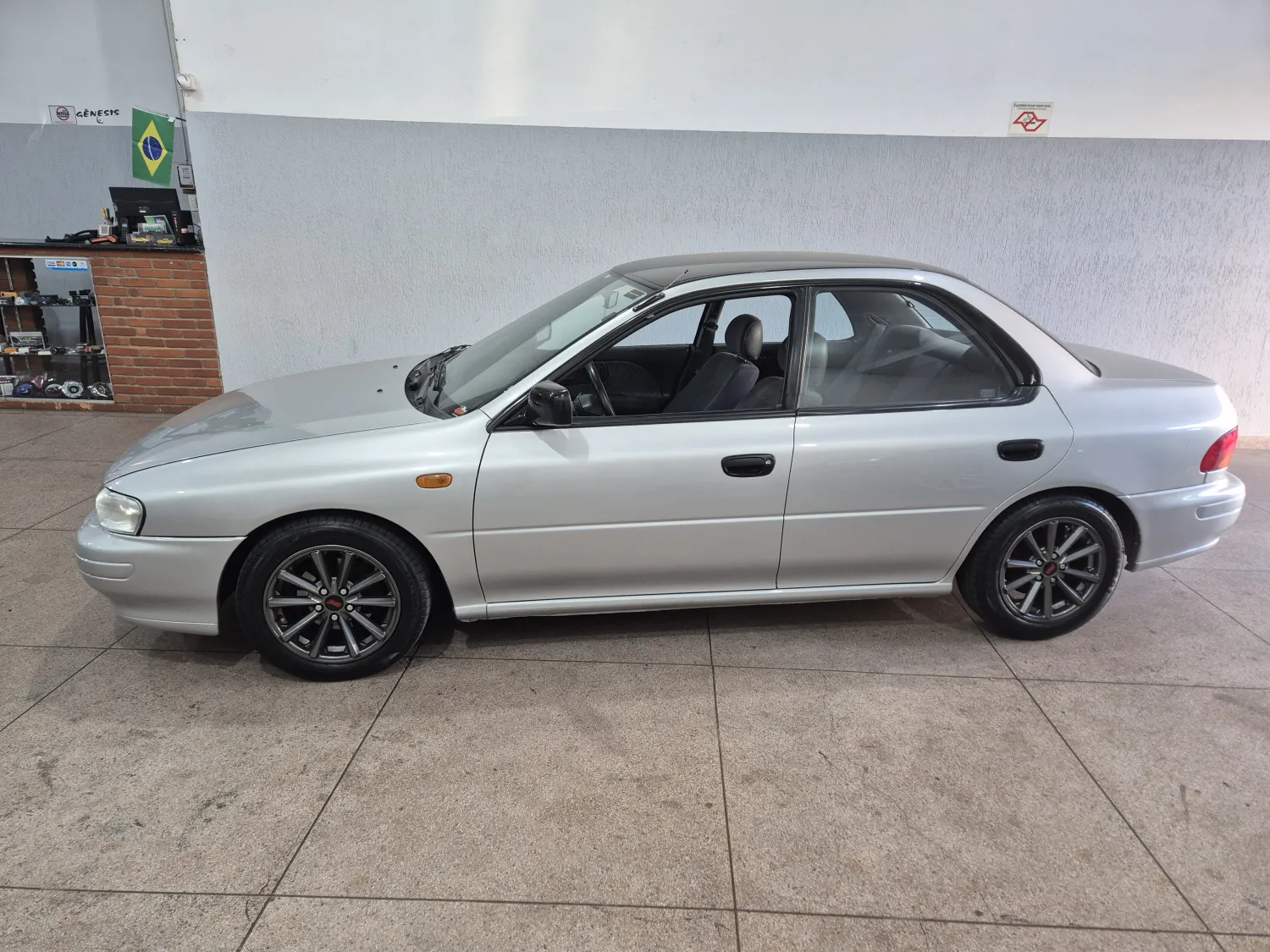 avv-subaru-impreza-venda-4e90914-imagem-002