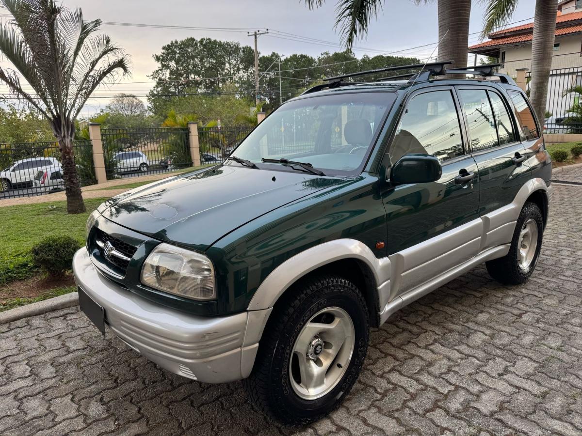 Grand Vitara - Foto #6 do anúncio à venda de Carro clássico