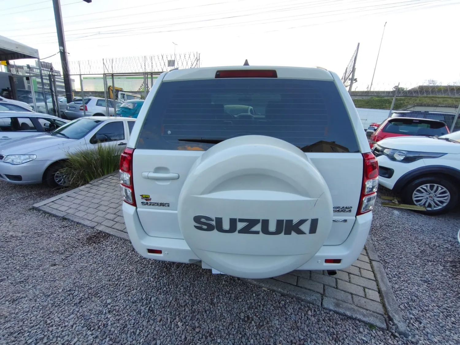 avv-suzuki-grand-vitara-venda-4e61a29-imagem-004