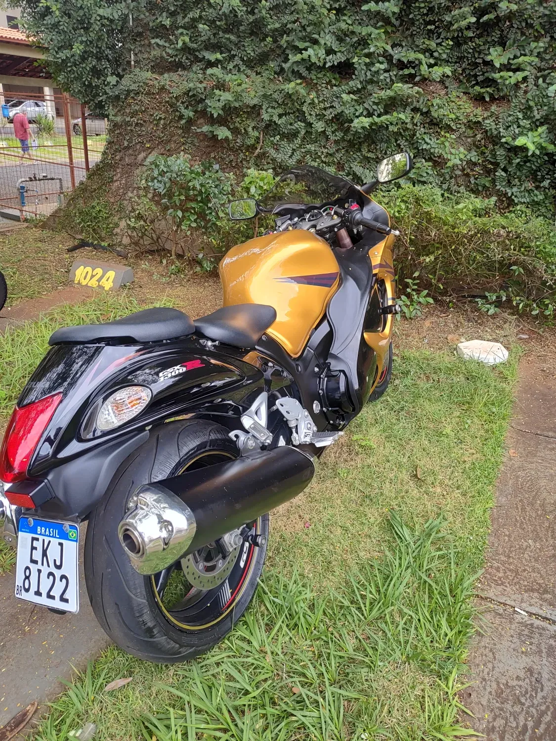 GSX 1300R Hayabusa - Foto #5 do anúncio à venda de Carro clássico