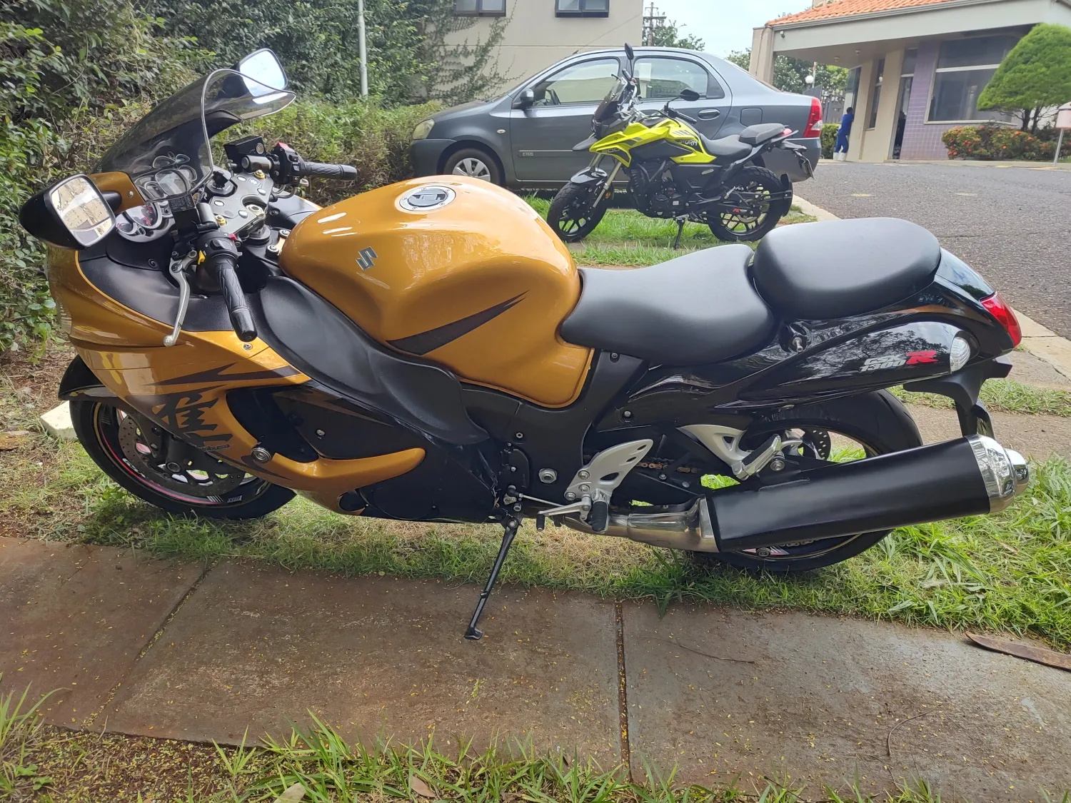 GSX 1300R Hayabusa - Foto #7 do anúncio à venda de Carro clássico