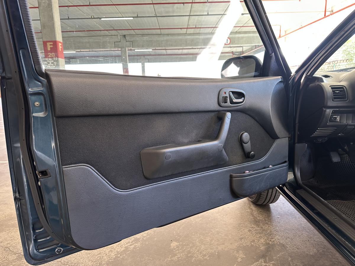 Swift - Foto #10 do anúncio à venda de Carro clássico