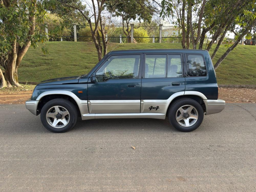Vitara - Foto #9 do anúncio à venda de Carro clássico