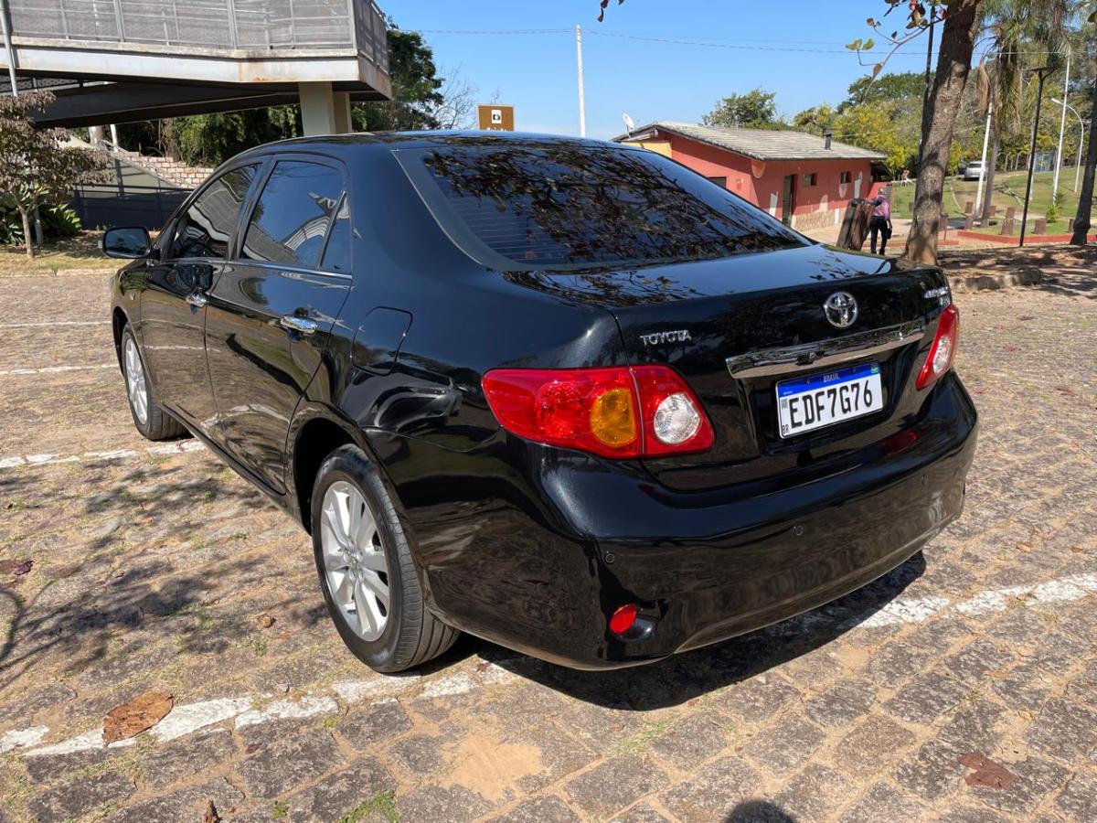 Corolla - Foto #4 do anúncio à venda de Carro clássico